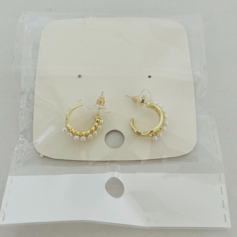 🌟 New 🌟 Fashionable Faux Pearl Decor Hoop Earrings - Picture 6 of 6